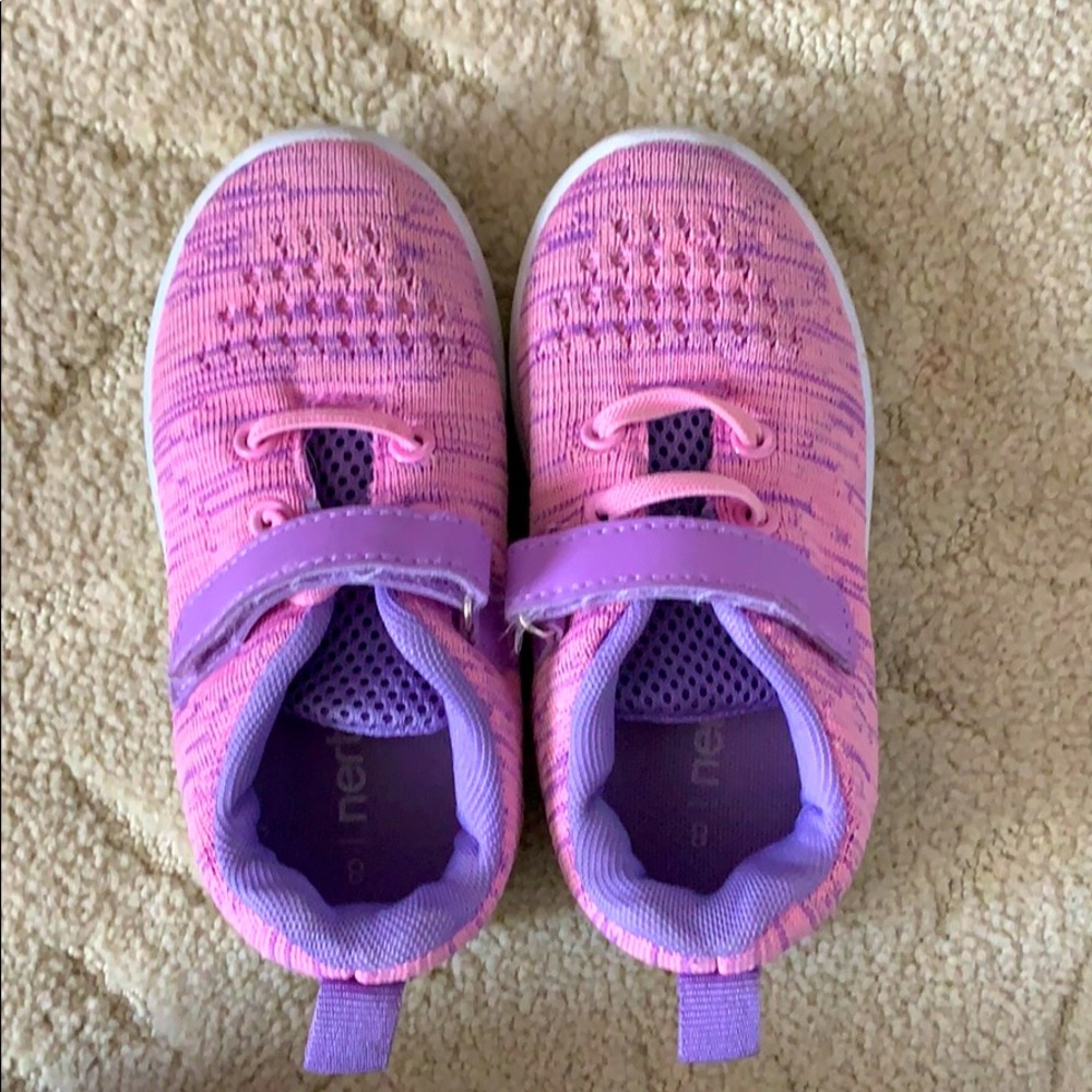 Toddler pink/purple shoe 8t